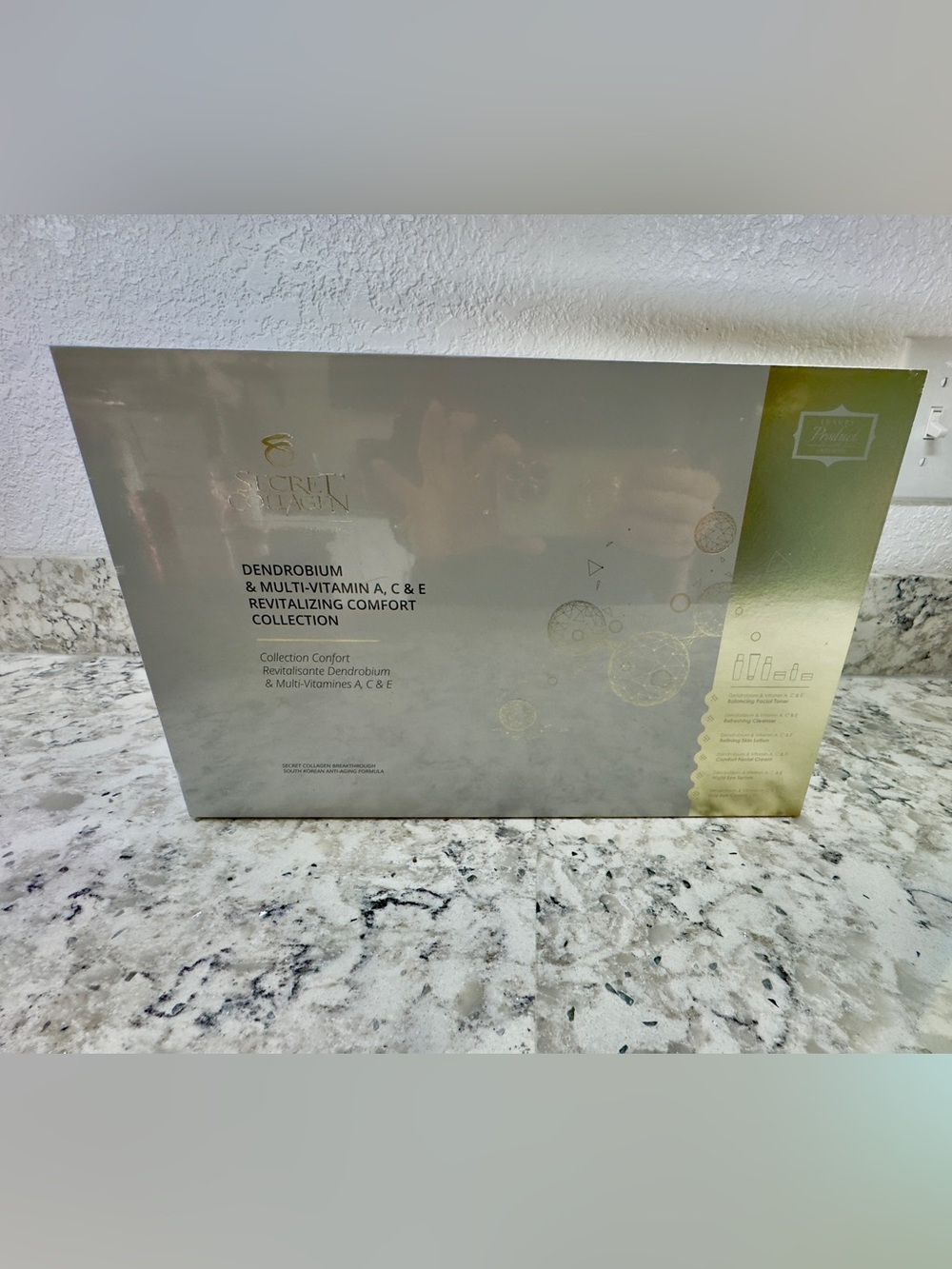 Secret Collagen Dendrobium, Muti Vitamin A,C & E Skin Care Set